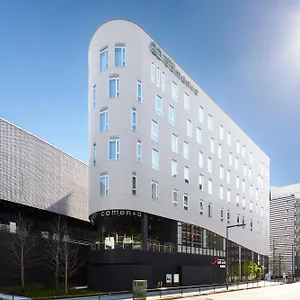 Comento Yokohama Kannai Hotel